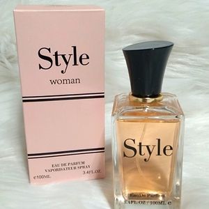 FINAL SALE! New Style Woman  3.4